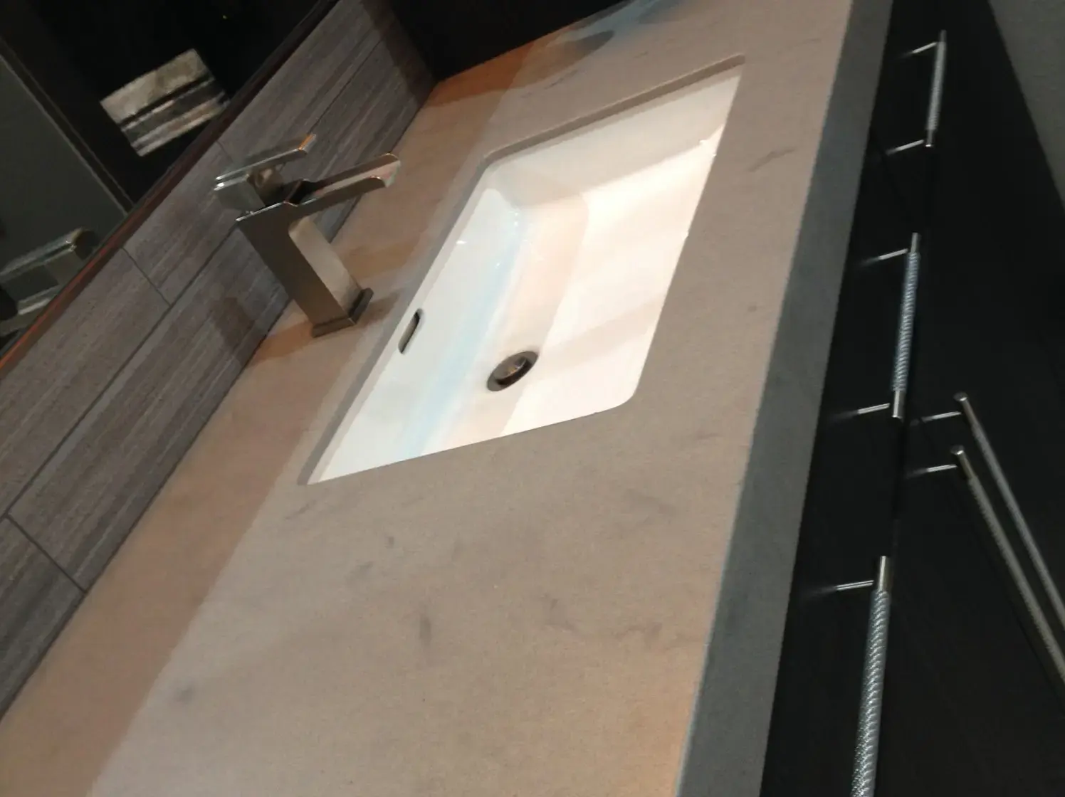 Countertops_Solid Surface_2